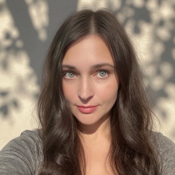 sarahhhriv